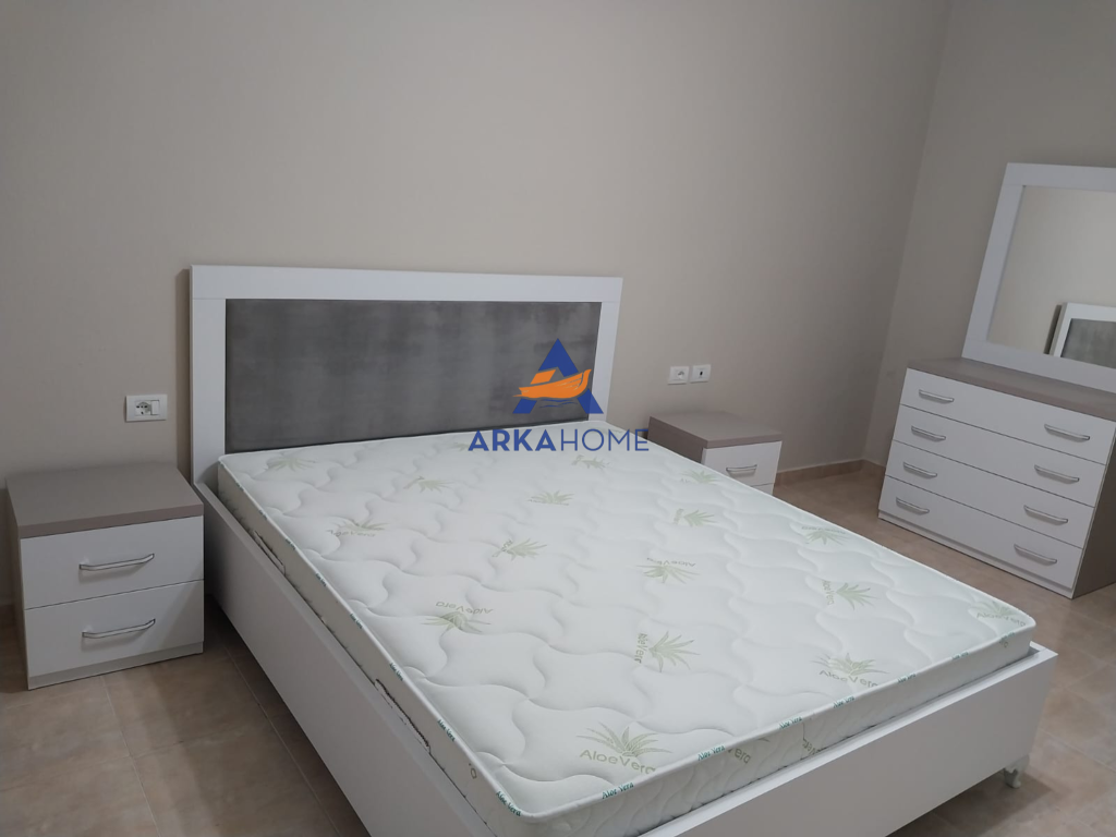 JEPET APARTMENT ME QERA 1+1+BALLKON "QENDER" 600 EURO