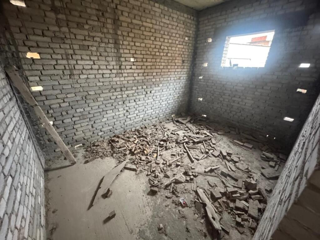 Vendesi edificio di 3 piani, Via Nuri Kello, vicino a Via Jordan Misja