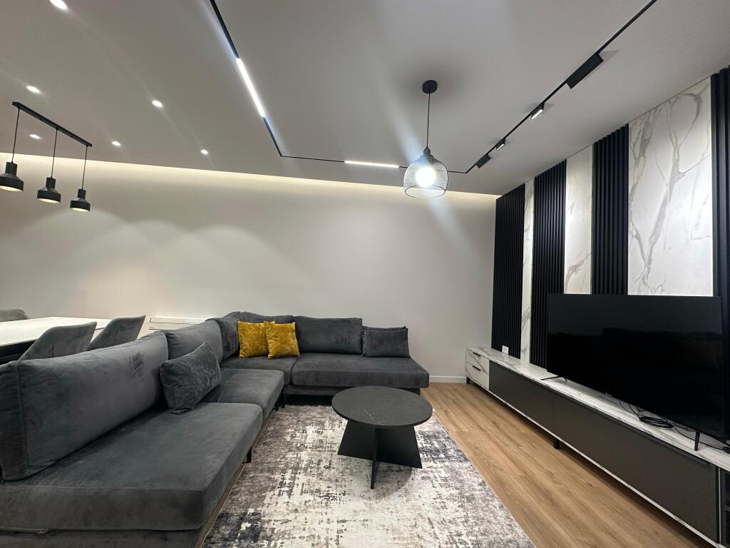 Apartament 2+1+2+Post Parkimi me Qira Shkolles se Baletit,