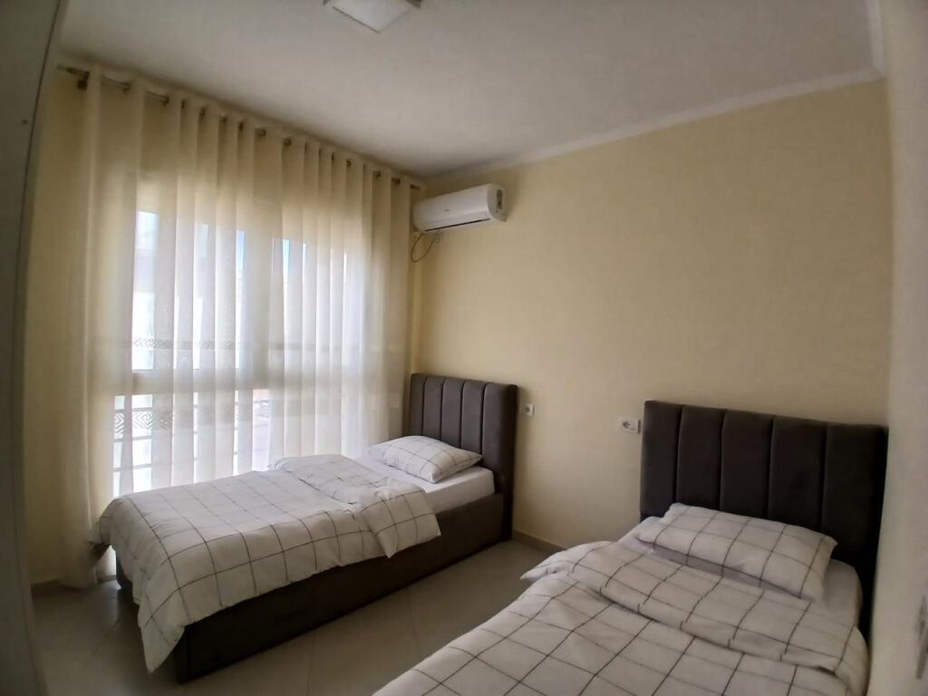 In affitto🔥  Appartamento 2+1+1 bagno con finestra  Via Hashing Hysen Dalliu ; Mine Peza