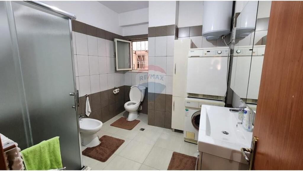 - Apartament 2+1 ne Yzberisht