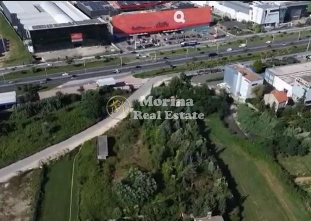 Toke Truall+Vile, Autostrada Tirane – Durres, Vija e pare,  745.000 euro