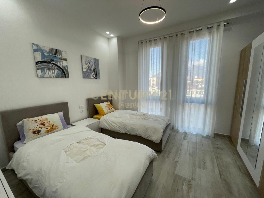 APARTAMENT 2+1+2 ME QIRA TEK PARK GATE, TIRANE!