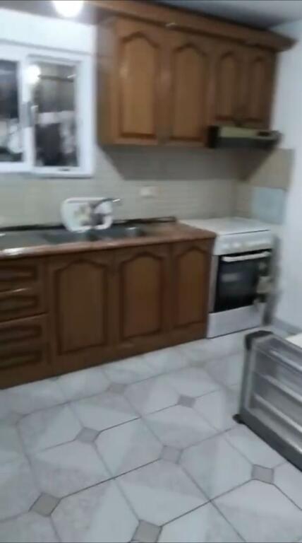 Shtepi private me qera 2+1