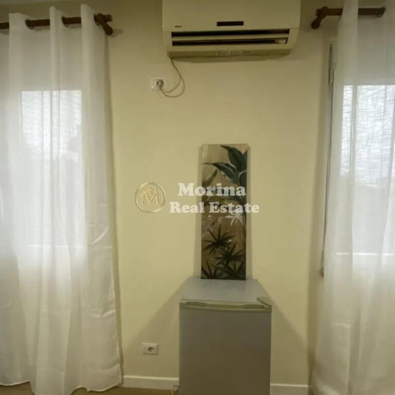 Qera, Garsionere, ne qender te Tiranes, Rruga Fortuzi, 400 euro/muaj