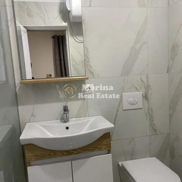 Qera, Garsionere, ne qender te Tiranes, Rruga Fortuzi, 400 euro/muaj
