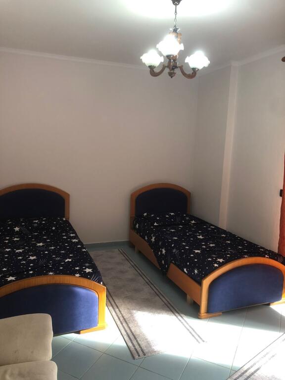 Appartamento 2+2+2 in affitto in Via Mine Peza 750€ (trattabile.