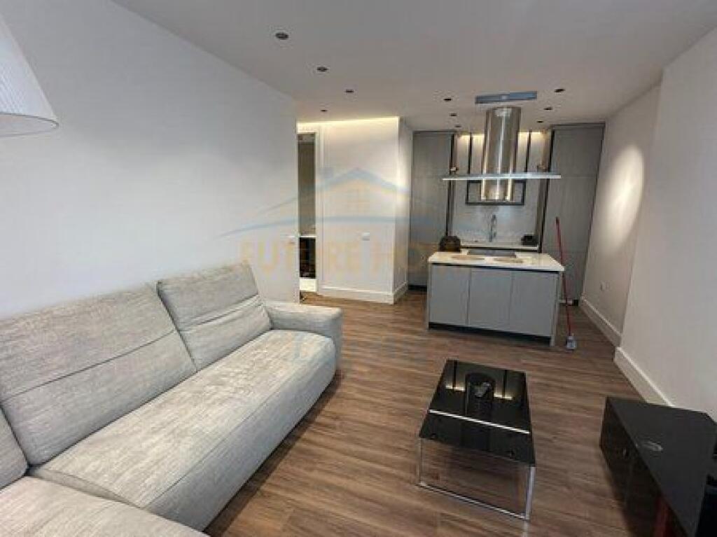 Shitet, Apartament 2+1, Kompleksi Grand Gallery, Tirane