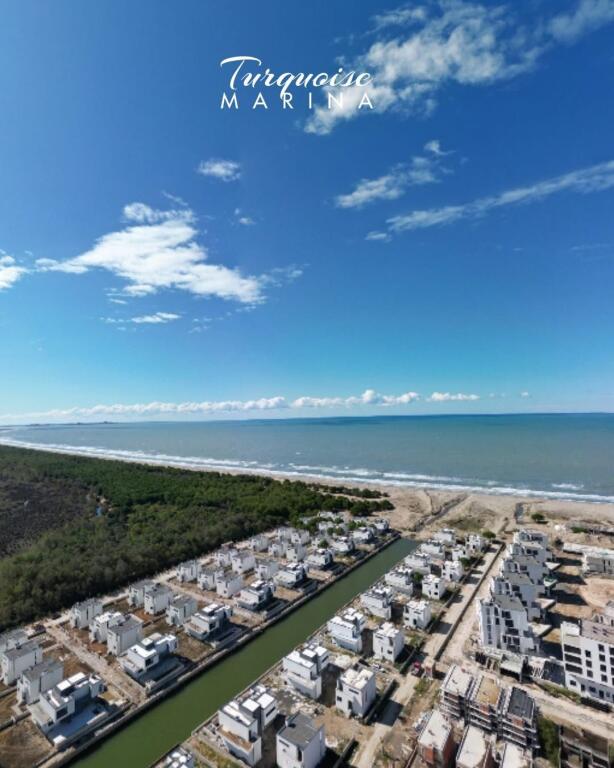 ✨Shitet Vilë Luksoze | 📍Turquoise Marina, Gjiri i Lalëzit