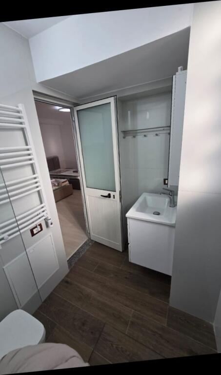 Si affitta super monolocale, Id 13884