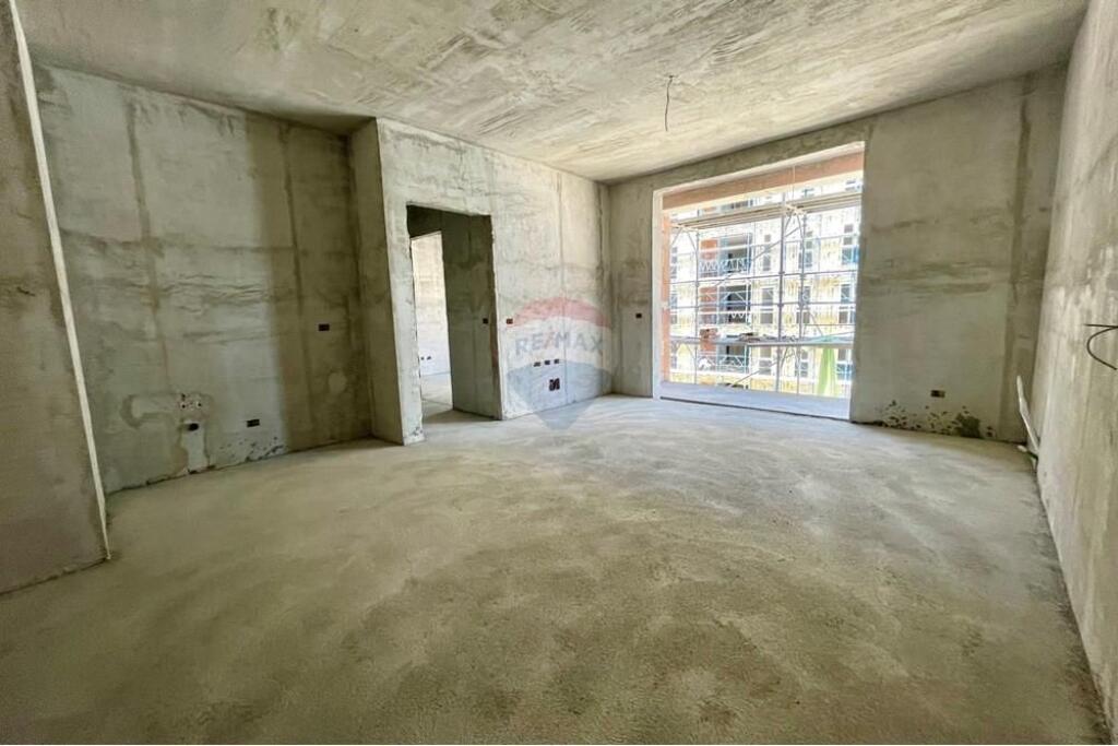 Apartament - Për Shitje - Bulevardi i Ri, Tiranë (ID: 530181053-651)