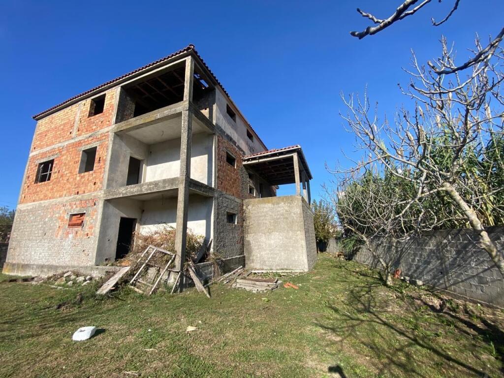 Okazion Vile per banim ne shitje