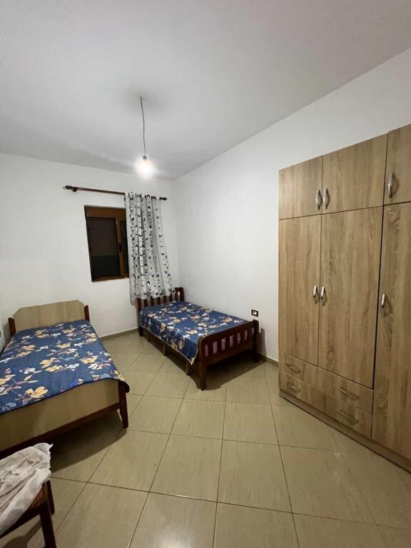 1+1 for Rent in Astir