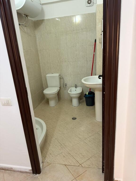 Appartamento 1+1 in affitto in via Elbasan