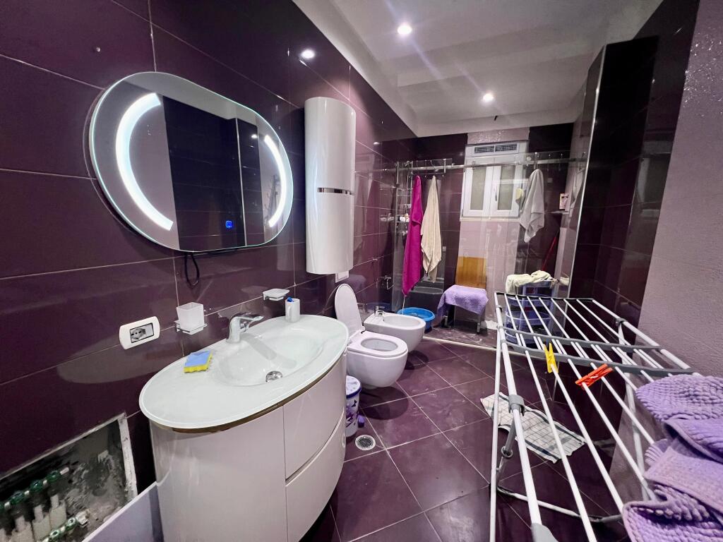 Penthouse Per Shitje Tek Marina Bay Vlore