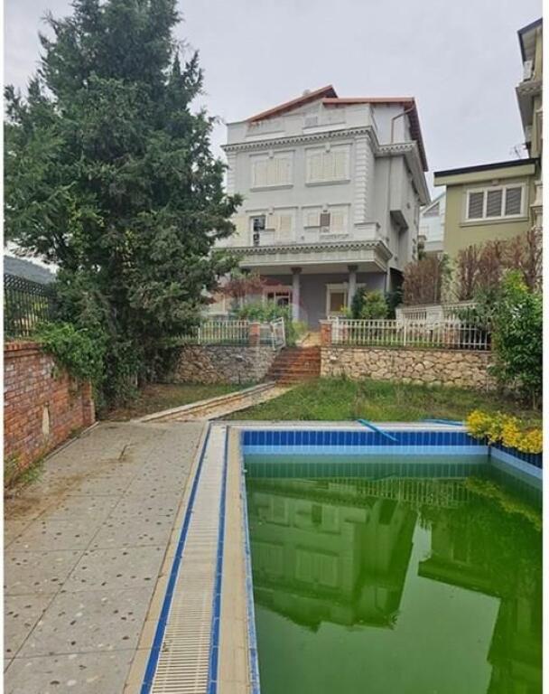 Vilë - Për Shitje - Mjull Bathore, Tiranë(ID: 530571009-24)