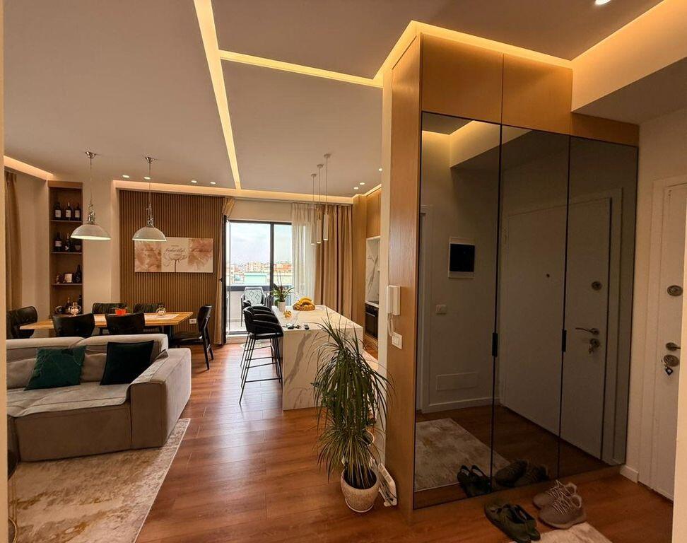 SHITET APARTAMENT 2+1 – SHKOLLA E KUQE