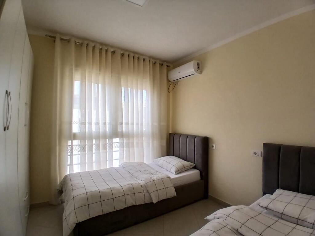 In affitto🔥  Appartamento 2+1+1 bagno con finestra  Via Hashing Hysen Dalliu ; Mine Peza