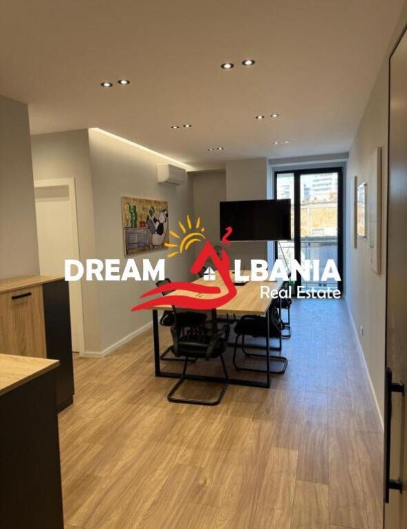 Zyre me qera , Mine Peza (ID 42611390)