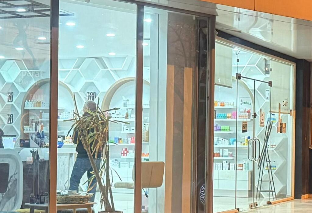 AMBIENT ME QERA 110M2 RRUGA FROSINA PLAKU 1000 EURO