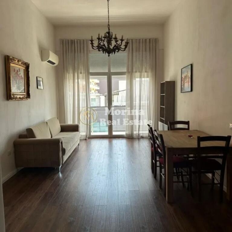 Qera, Apartament 2+1, Zogu Zi, 750 Euro/Muaj
