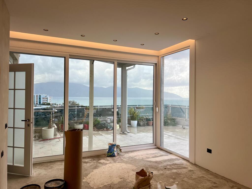 Penthouse Per Shitje Tek Marina Bay Vlore