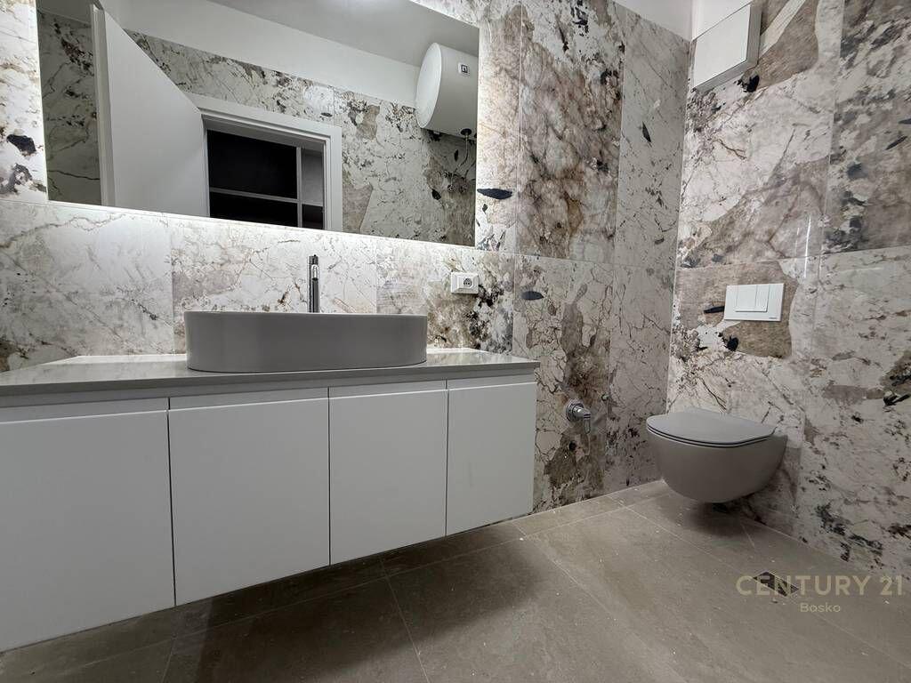 SHITET APARTAMENT 3+1 ME SUPER VERANDE TE KODRA E DIELLIT 2