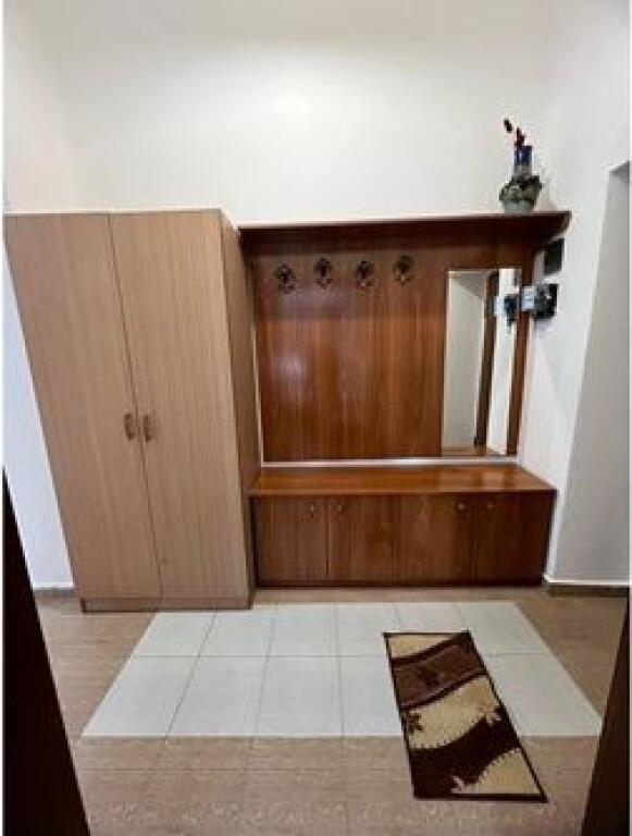 🌟 APARTAMENT 2+1 ME QIRA – ZONA E SHALLVAREVE