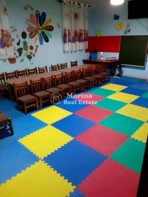 Qera, Ambjent Biznesi ,Rr.Besim Alla,1000 euro/muaj