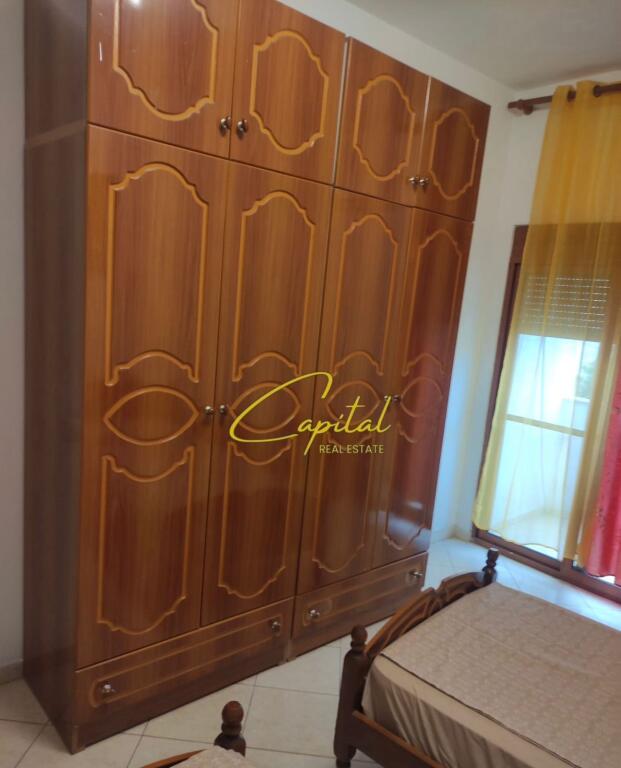 APARTAMENT ME QERA 2+1 RRUGA SIRI KODRA 580 EURO