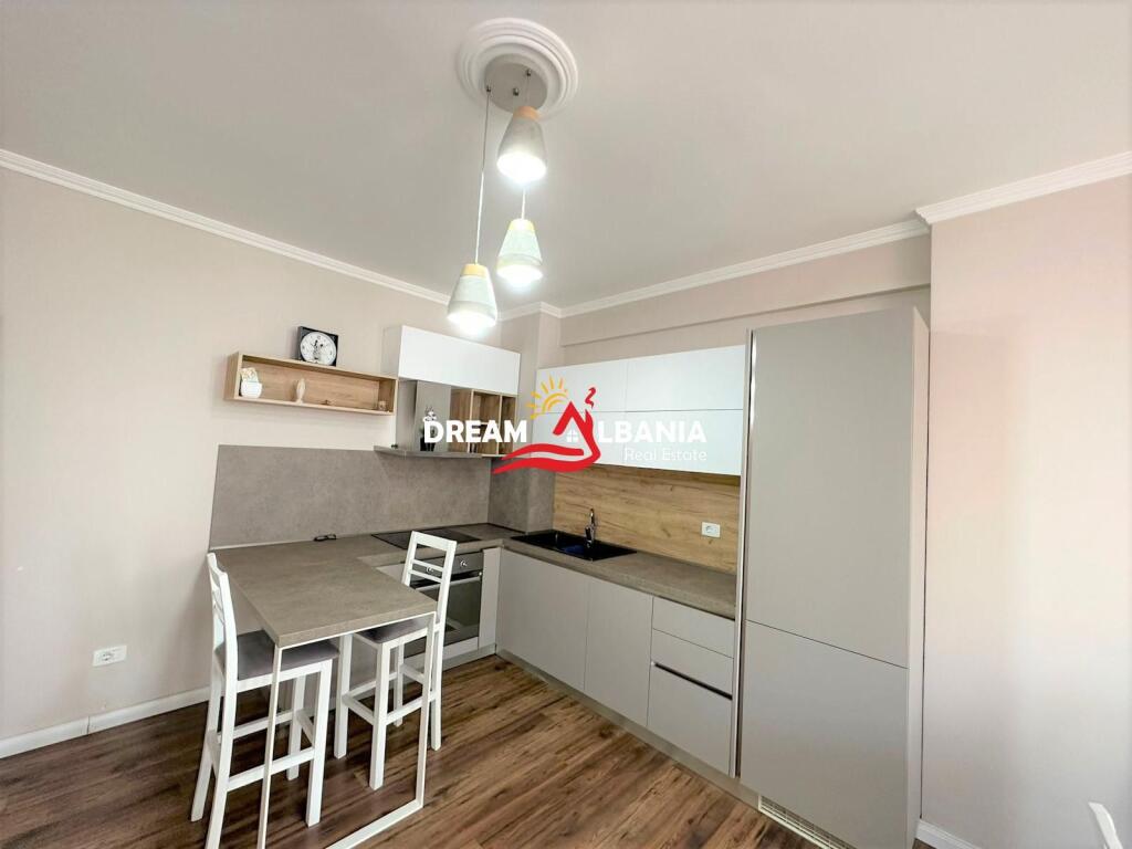 Jepet me qera apartament 2+1+2 tek Selvia prane Kompleksit Halili (ID 42214524)