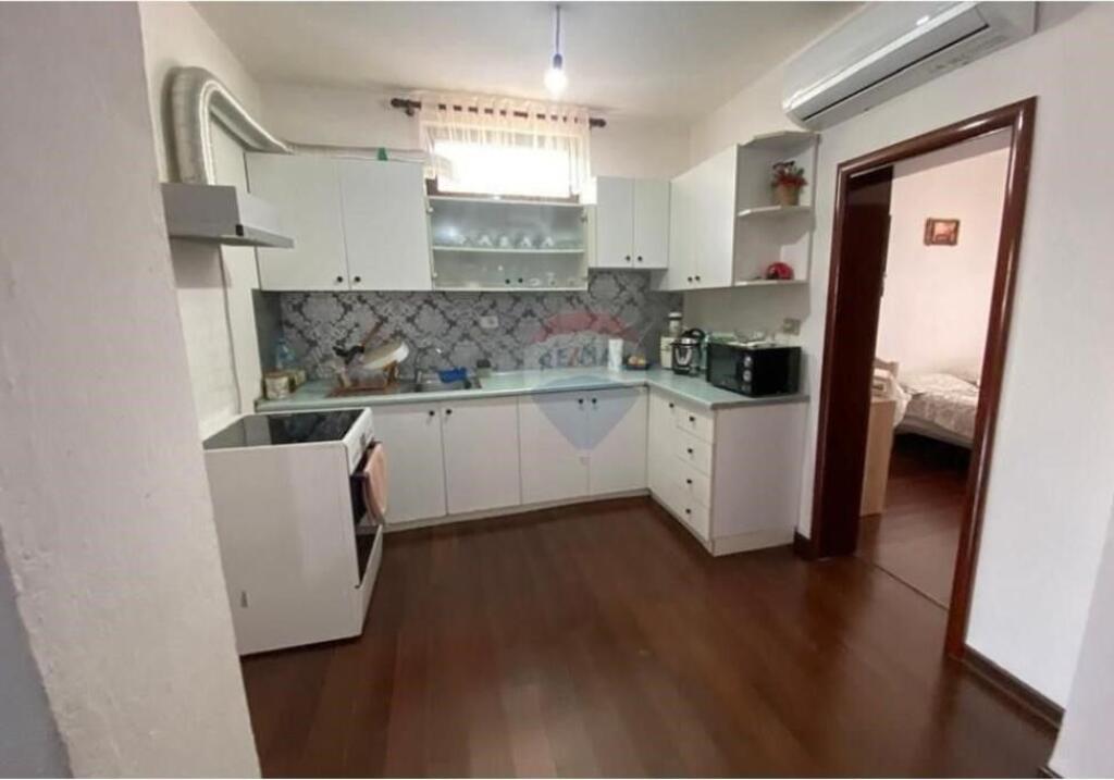 Apartament - Për Shitje - Laprakë, Tiranë(ID: 530281055-258)