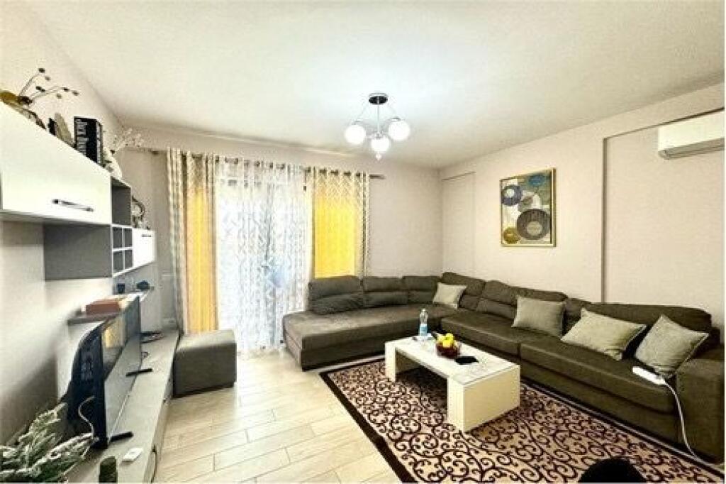 Apartament 1+1 per qira 21 Dhjetori