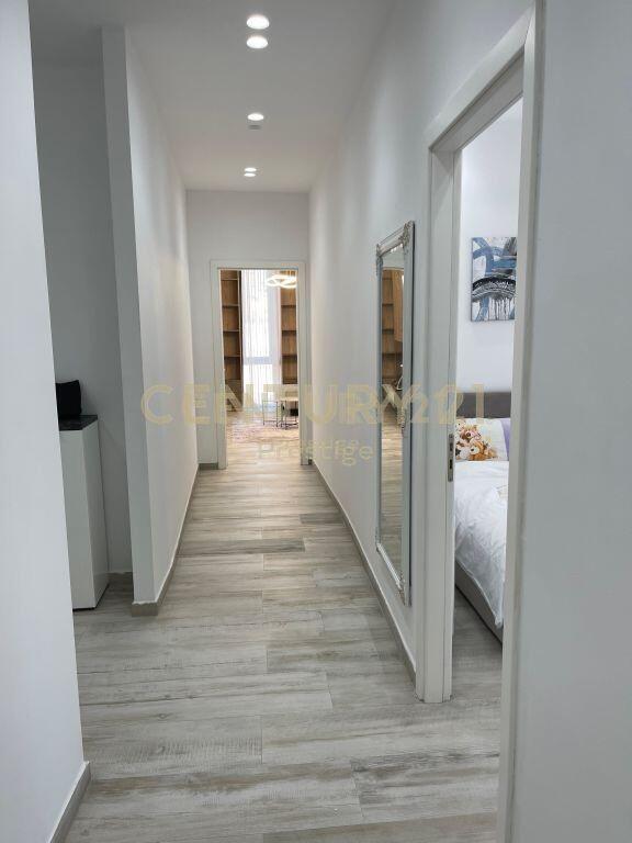 APARTAMENT 2+1+2 ME QIRA TEK PARK GATE, TIRANE!