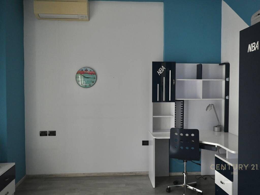 Appartamento 3+1 in affitto nel Complesso Delijorgji, Tirana