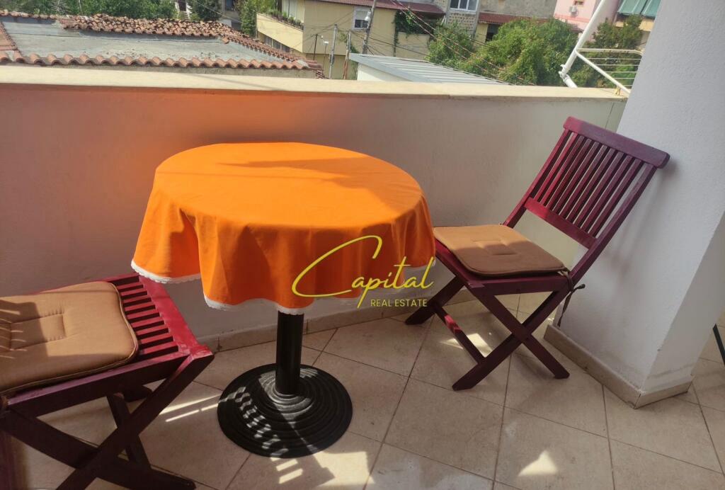 APARTAMENT ME QERA 2+1 RRUGA SIRI KODRA 580 EURO