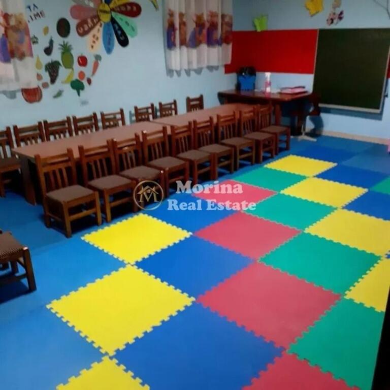 Qera, Ambjent Biznesi ,Rr.Besim Alla,1000 euro/muaj