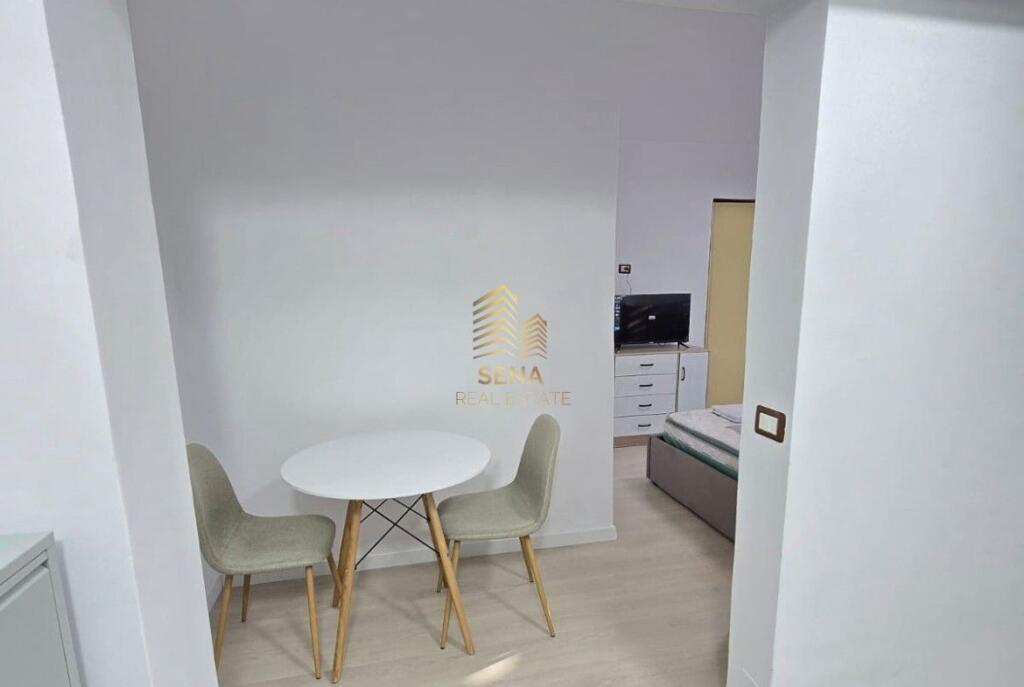 Affitto, Monolocale, Centro, 50.000 ALL/mese