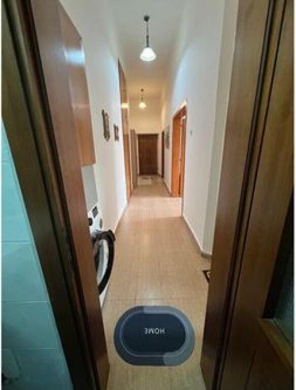 🌟 APARTAMENT 2+1 ME QIRA – ZONA E SHALLVAREVE