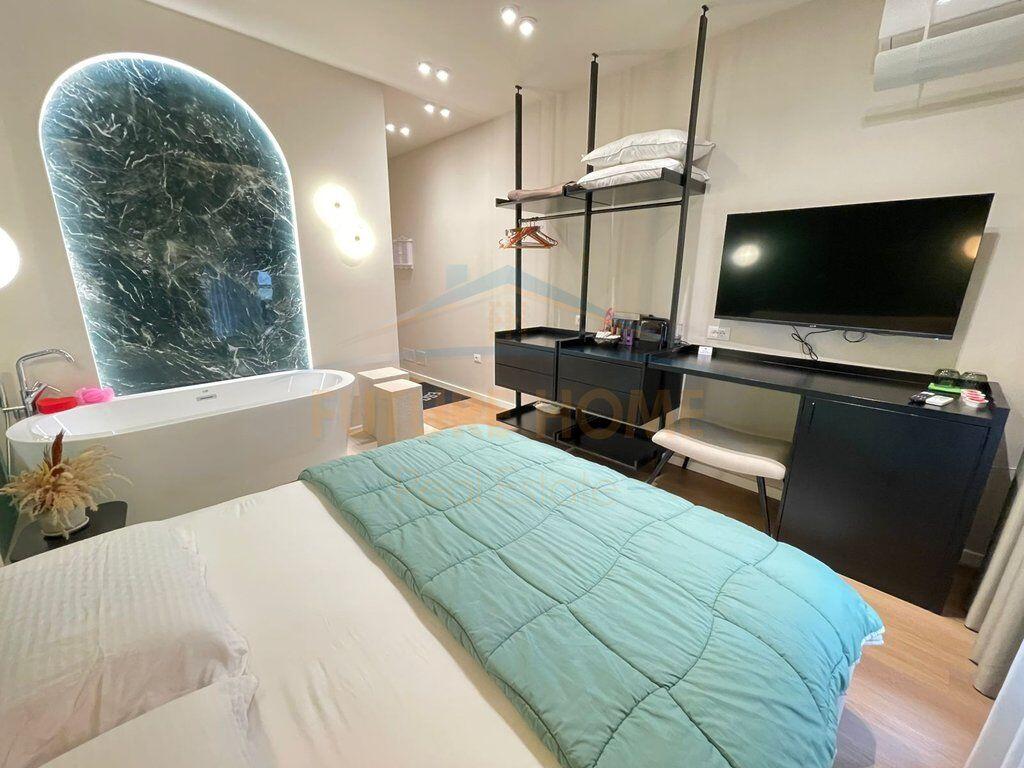 For sale, Studio apartment in the Mangalem Complex, Tirana