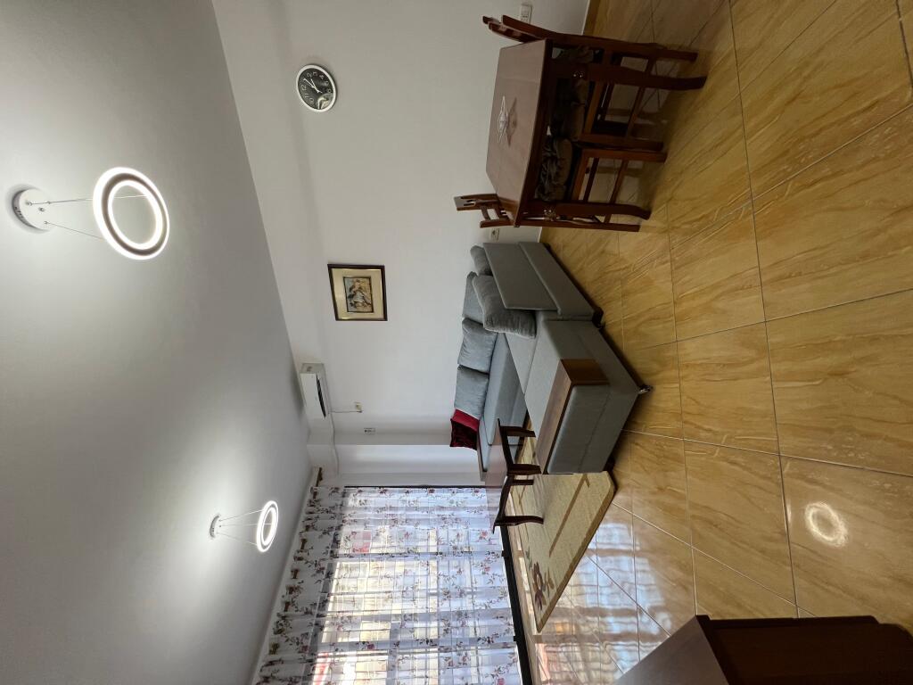 Appartamento 2+1+2 in affitto 50.000 lek ad Astir!