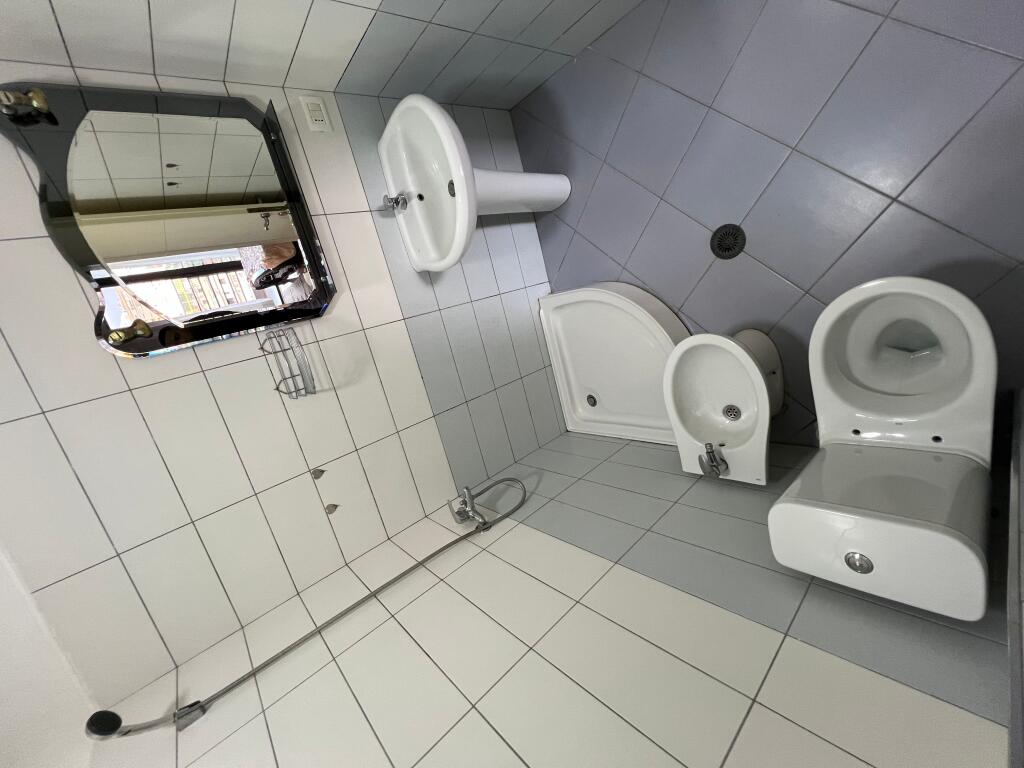 Appartamento 2+1+2 in affitto 50.000 lek ad Astir!