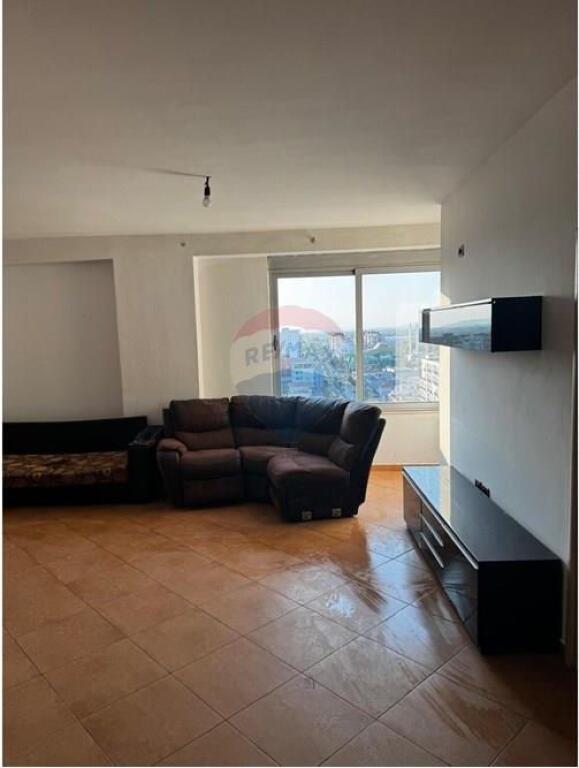 Okazion !Apartament 2+1 per shitje ne Kamez !