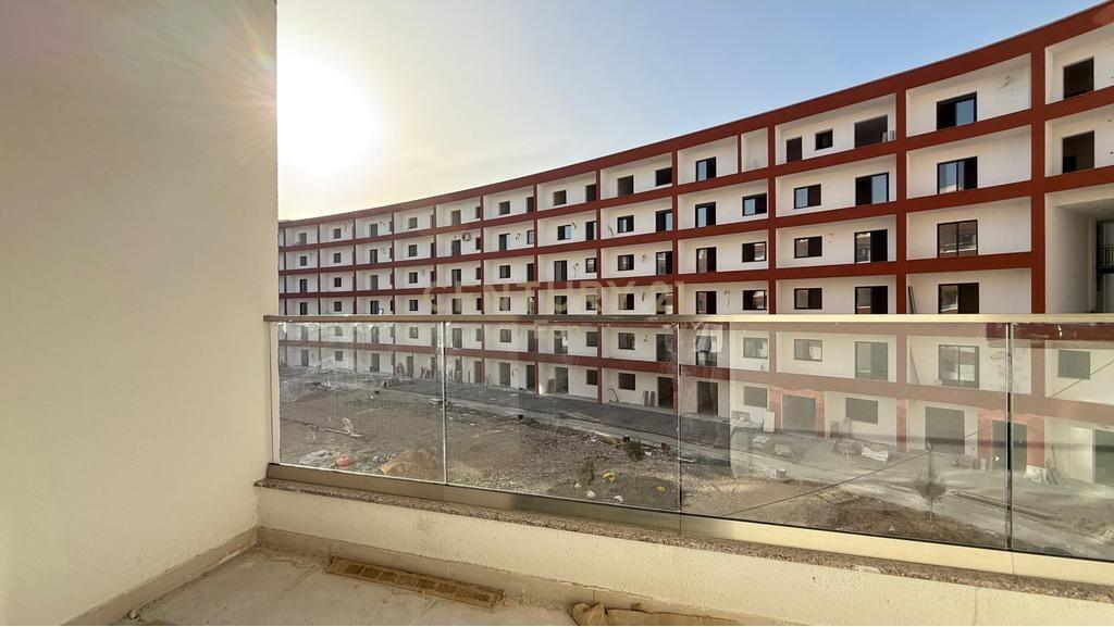 EXCLUSIVE ! Shitet apartament 1+1 + Post Parkimi te Rezidenca EON, Golem !