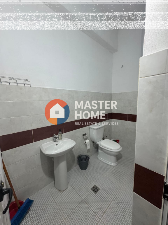 Ambient biznesi me qera, Pas Stadiumit!