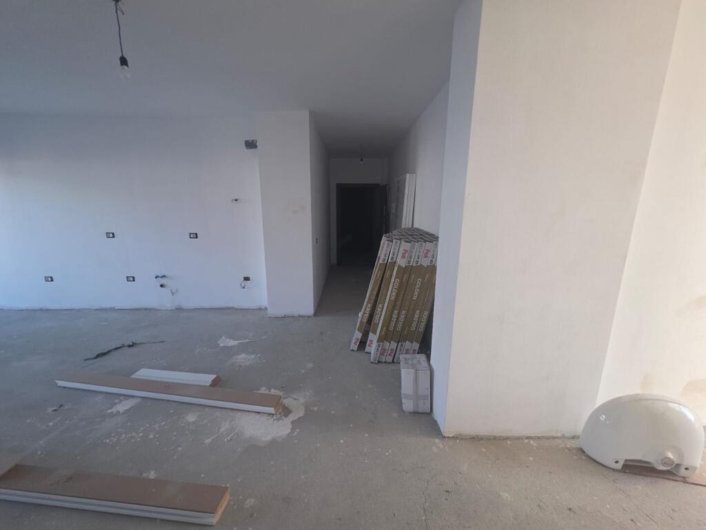 Bulevardi Ri Apartment 3+1+2 for sale