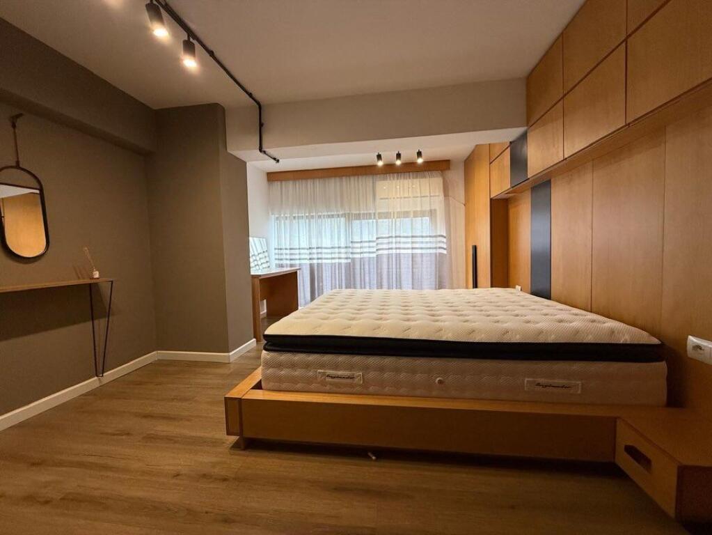 AMERICAN HOSPITAL 3, GOLDEN PARK  Floors 1 and 2 residential  We sell super duplex apartment  2+1.