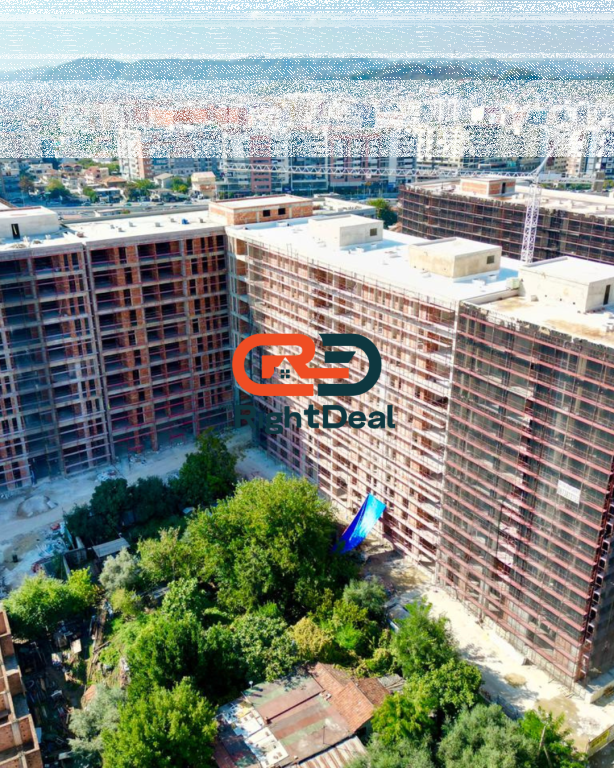 Tek Riverside Residence, Shitet Apartament 2+1+2, Me Orientim Ideal!!!