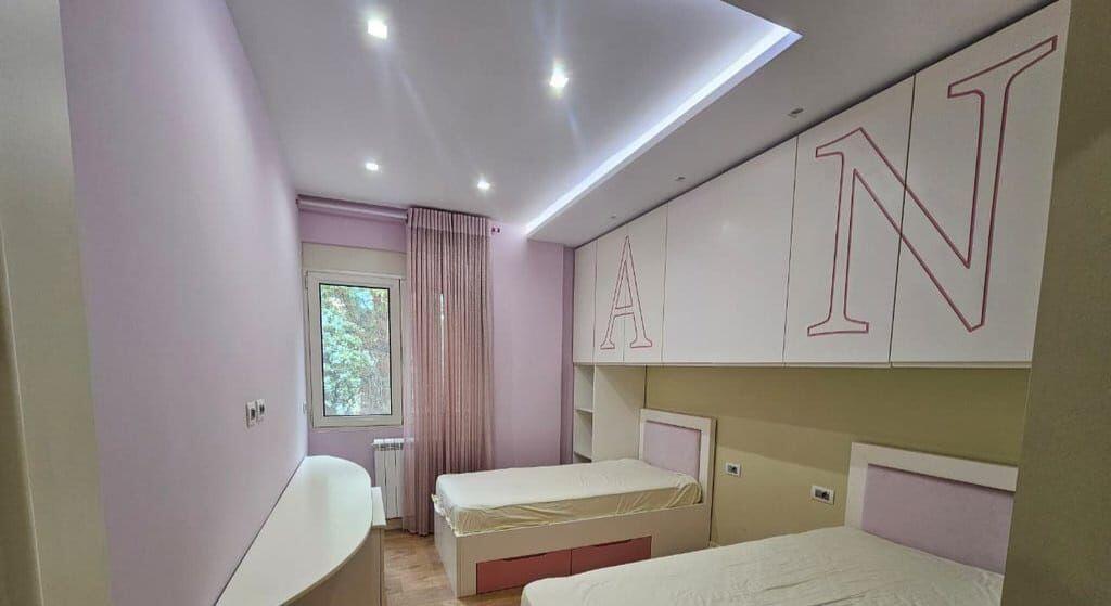 APARTAMENT 2+1 PER SHITJE TEK FRESKU