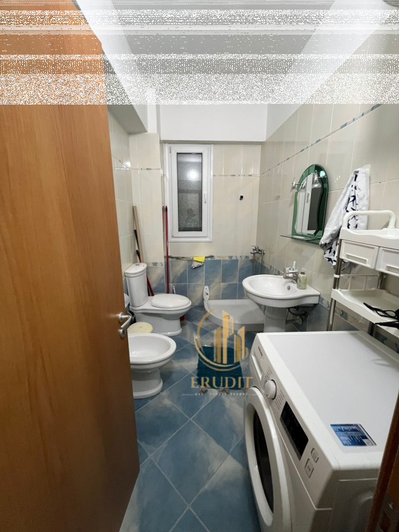 🏡 Affittasi Appartamento 1+1, Via Çipajve, Vlora